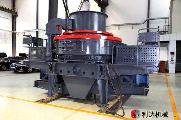 沖擊破碎機